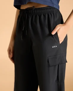 Cotton Crop Top and Mid Rise Solid Lightweight Cargo Pants Set