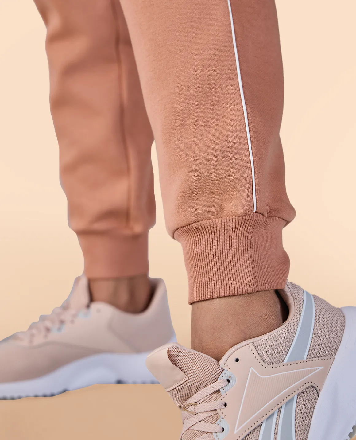 Fleece Tracks Brown