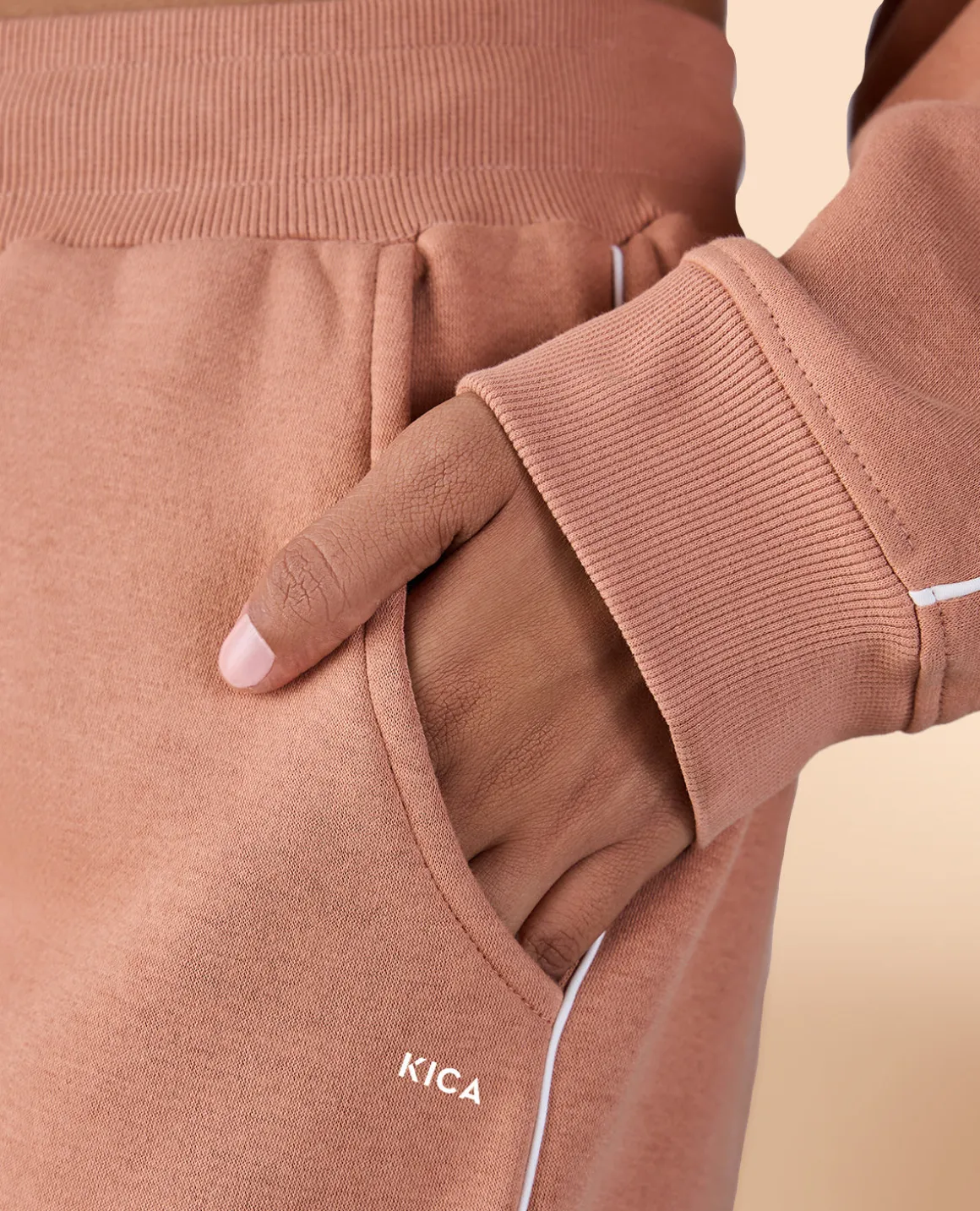 Fleece Tracks Brown