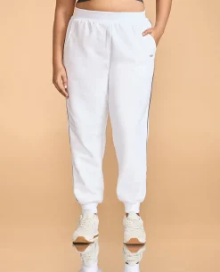 Fleece Tracks White