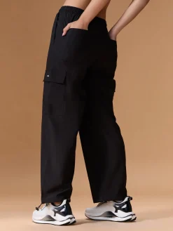 High Waist Cargo Pants In Max Dry Fabric Black
