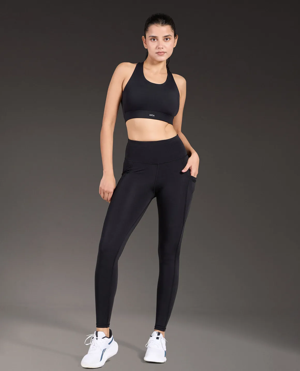 Luxe Crostini Full Coverage And High-Impact Sports Bra Black