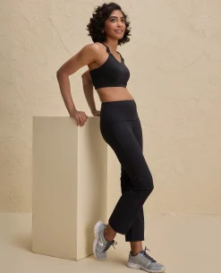 Nykd By Nykaa Ultimate Full Coverage High Impact Adjustable Sports Bra-NYK908-Jet Black