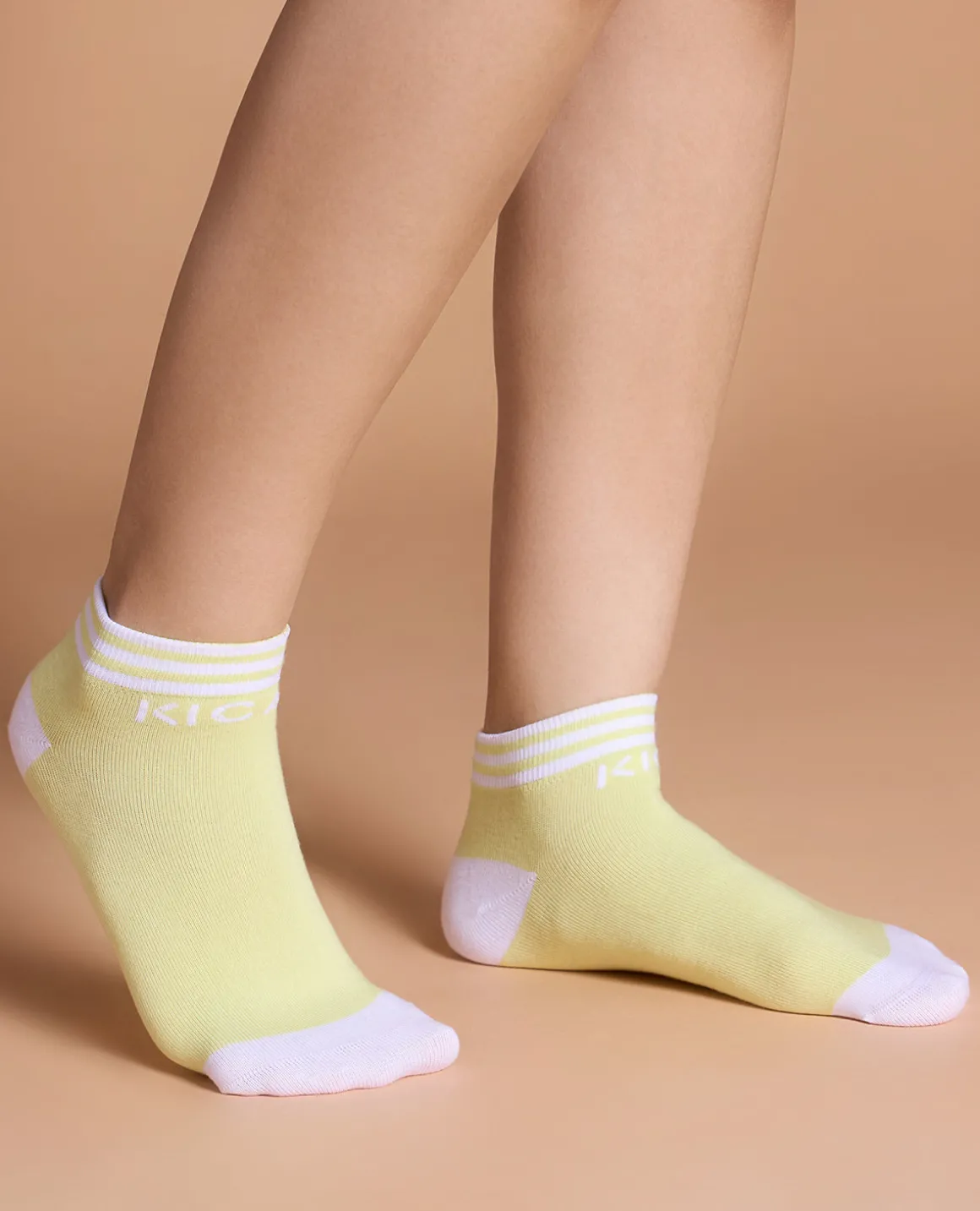 Soft Cotton One More Rep Crew Socks Neon