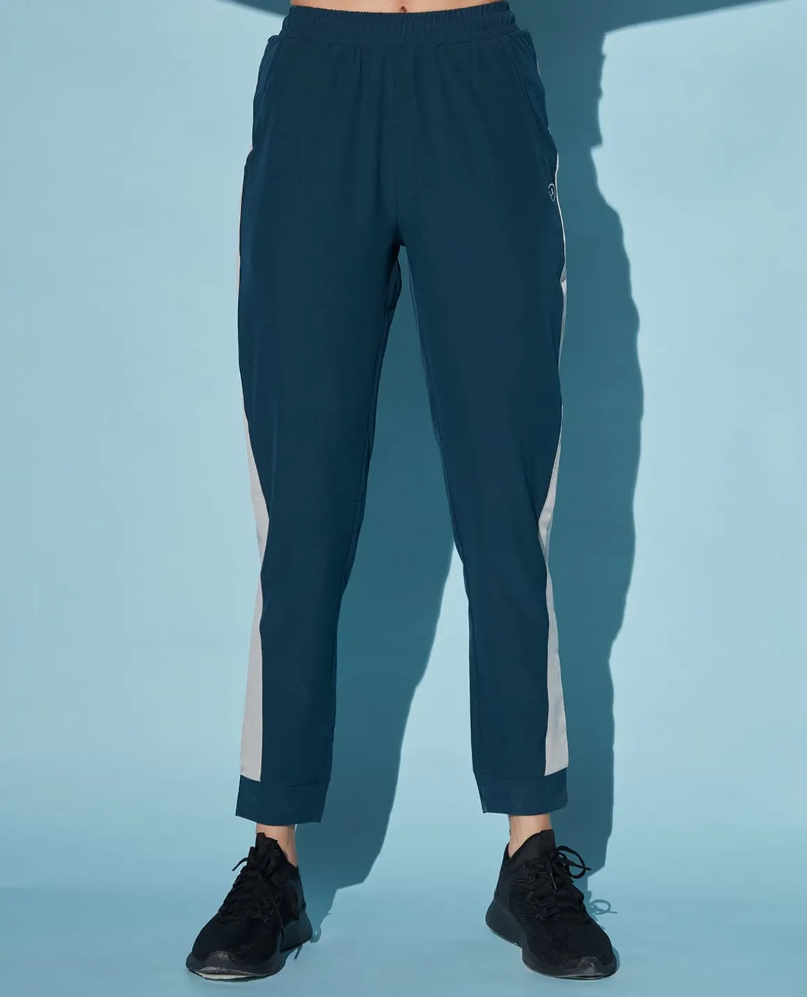 Women Max Dry Comfortable Bright Joggers